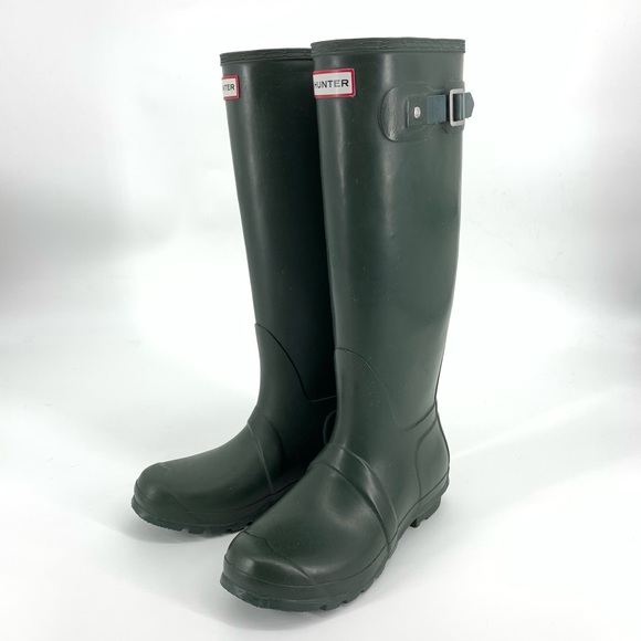 Hunter Shoes - Tall Hunter matte rubber boots 8 -8.5